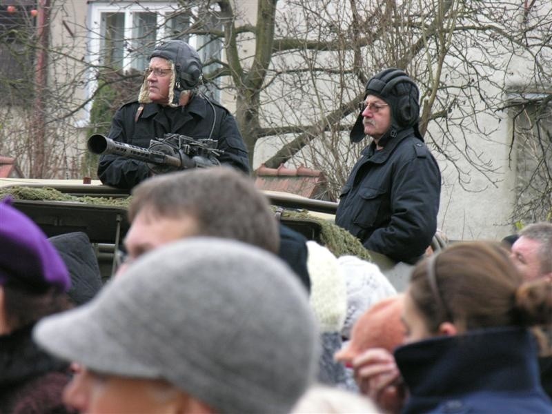 Grodków: Internowani w Zakladzie Karnym.