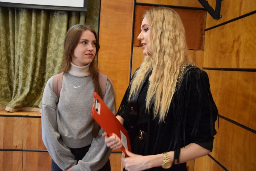 Spotkanie z modelką Wiolą Gaidą w I LO w Oleśnie