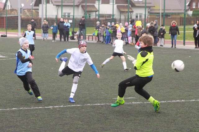 Najlepsze w swoich powiatach drużyny uzyskały awans do pomorskiego finału Turnieju „Z Podwórka na Stadion o Puchar Tymbarku”