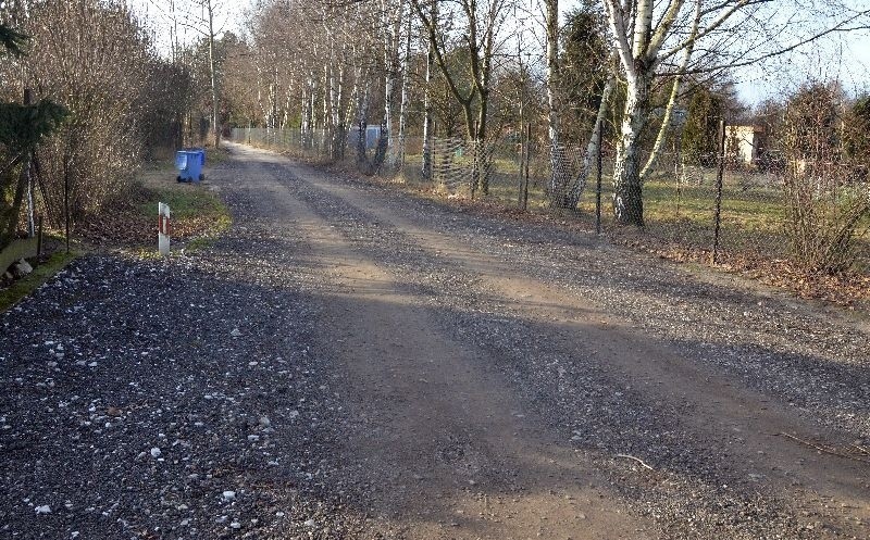 Drogi na Bałutach jak bezdroża. Nawet  taksówki nie chcą przyjeżdżać