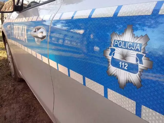 Koszalińscy policjanci ukarali mandatem winnego kolizji.