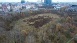 Stadion im. Edmunda Szyca w Poznaniu: przed laty bramki strzelali tam Boniek oraz Lato. Dziś stoi pusty. Jaka czeka go przyszłość?