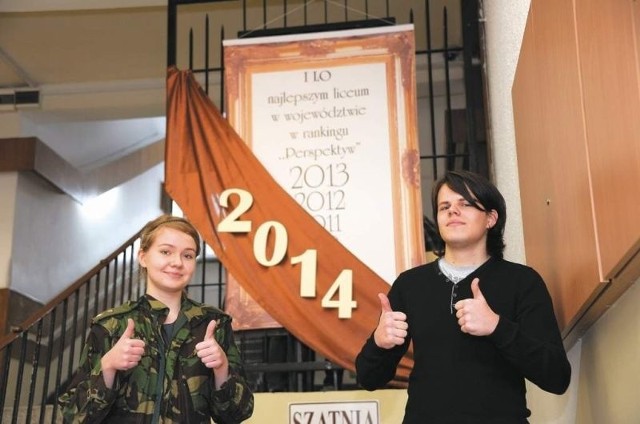 Dobrze wybraliśmy szkołę, możemy się tu rozwijać i odnosić sukcesy - uważają Katarzyna Gulko i Kamil Połonowski, uczniowie białostockiego I LO
