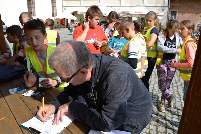 Rajd szlakiem husarii dotarł na Zamek w Raciborzu