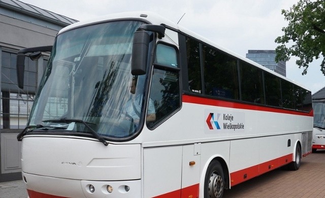 Nastolatkowie ukradli autobus należący do Kolei Wielkopolskich.
