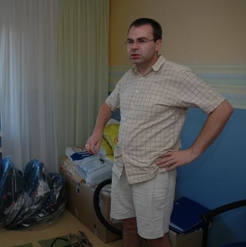 Grzegorz Sosnowski dziękuje za troskę i prosi o dalsze wsparcie. Będzie potrzebne, bo utrzymując się tylko z jego pensji i żyjąc w dwupokojowym mieszkaniu - sześcioosobowa rodzina sobie nie poradzi.