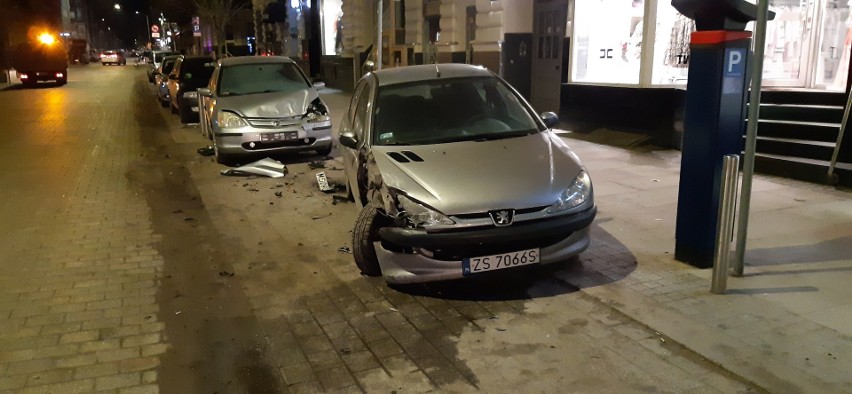 Areszt dla pijanego "rajdowca", który swoim BMW rozbił kilkanaście zaparkowanych aut! 