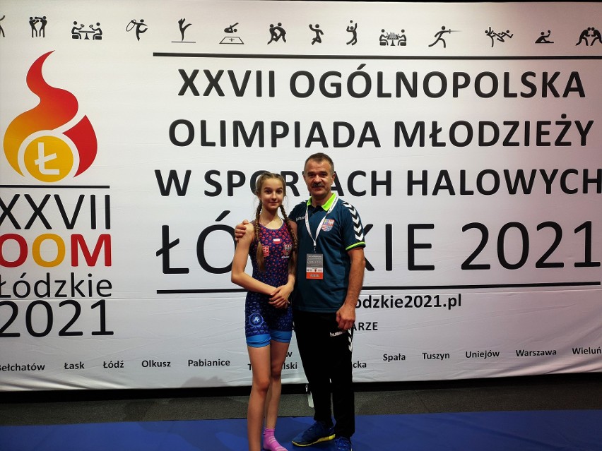 Ogólnopolska Olimpiada Młodzieży. Brązowy medal Natalii Szkwarek z Czarnych Połaniec w zapasach [ZDJĘCIA]