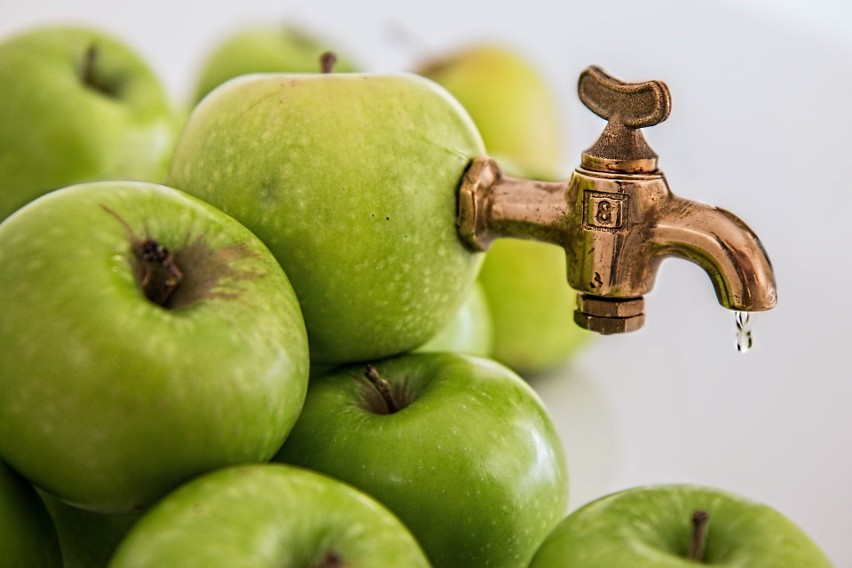 Sok jabłkowy dzięki pektynom stabilizuje glikemię organizmu,...