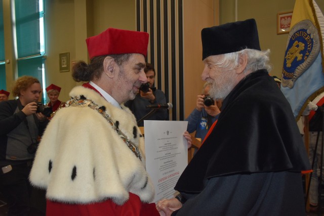 Doktorat honorowy był głównym punktem obchodów tegorocznego Święta Uniwersytetu Opolskiego.