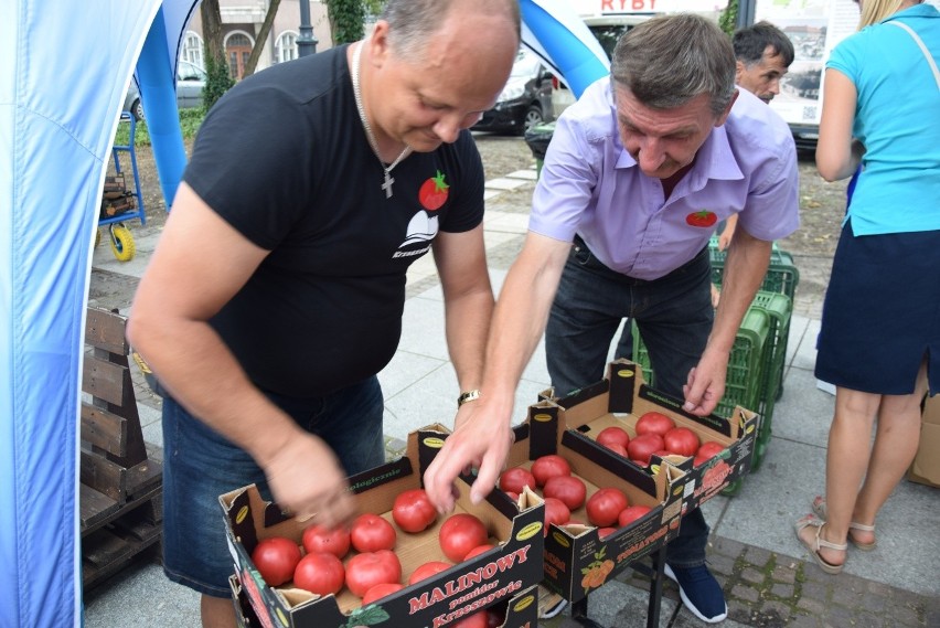 Pomidorowe święto w Krzeszowicach. Konkursy z warzywnymi okazami 