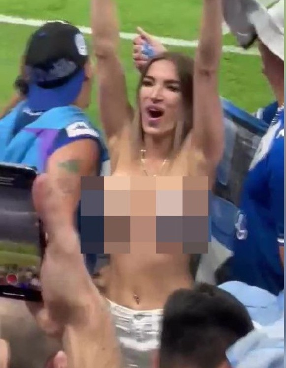 Argentyńska fanka świętowała na trybunach gole...