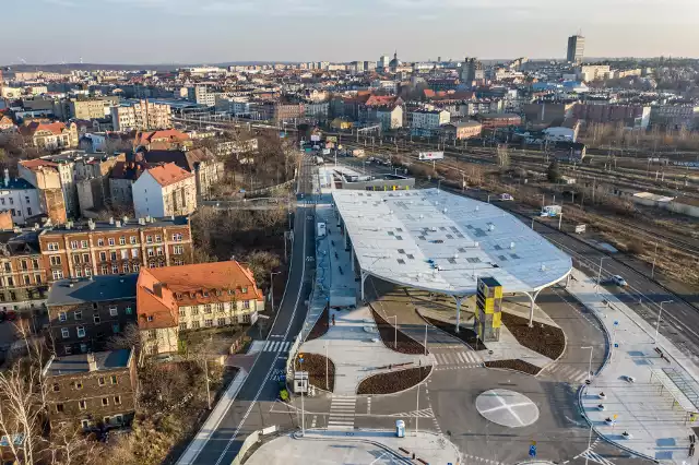 Centrum Przesiadkowe Sądowa to Nowy Międzynarodowy Dworzec Autobusowy w Katowicach