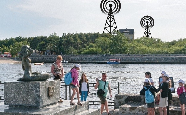 Mniejszy radar ma mieć wysokość 20 metrów, większy aż 45, będzie najwyższą budowlą w Ustce i będzie świetnie widoczny. .