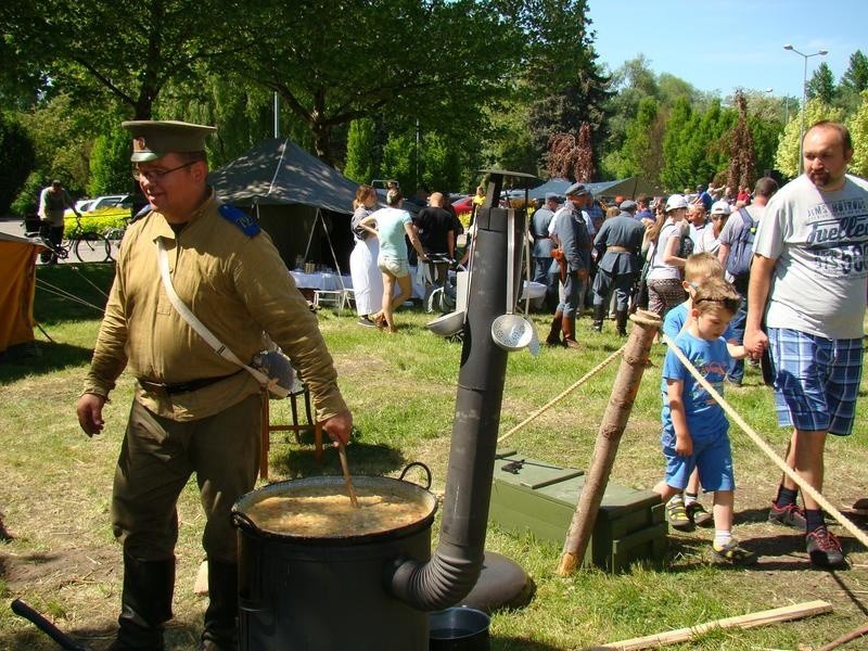 Oświęcim. Jarmark Kasztelański z bitwą legionistów na bulwarach i potyczką na Rynku [ZDJĘCIA, WIDEO]