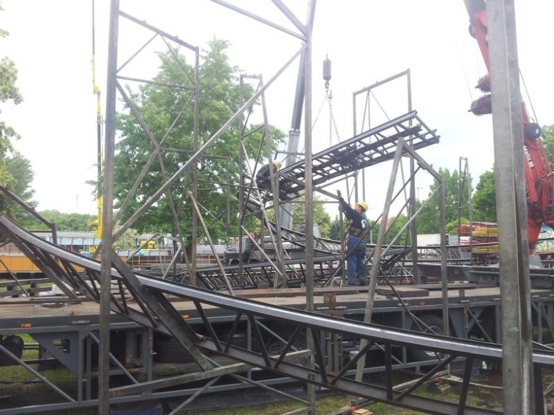 We Wrocławiu powstaje potężny lunapark. Znamy ceny biletów (ZDJĘCIA)