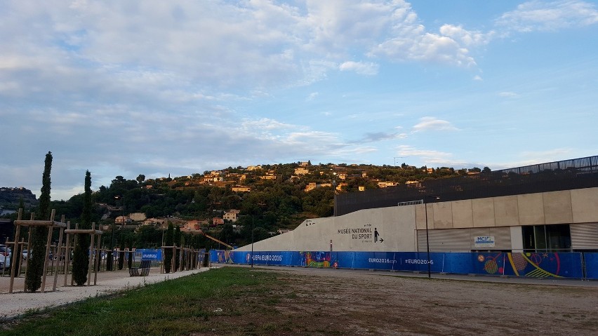 Nicea i stadion Stade de Nice, na którym Polska rozpocznie...