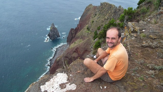 Prof. Paweł Krawczyk zdobył m.in. Mont Blanc, Elbrus, Kilimandżaro. Był szefem wyprawy MKT Himalaje Lahul 2008.