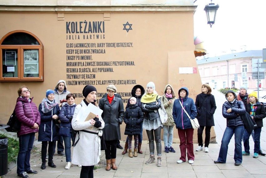 Spacer śladami Julii Hartwig. Spotkanie w miejscu, gdzie na...