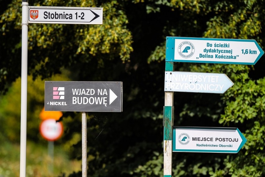 Stobnica: Poznańska spółka stawia olbrzymią budowlę w sercu...