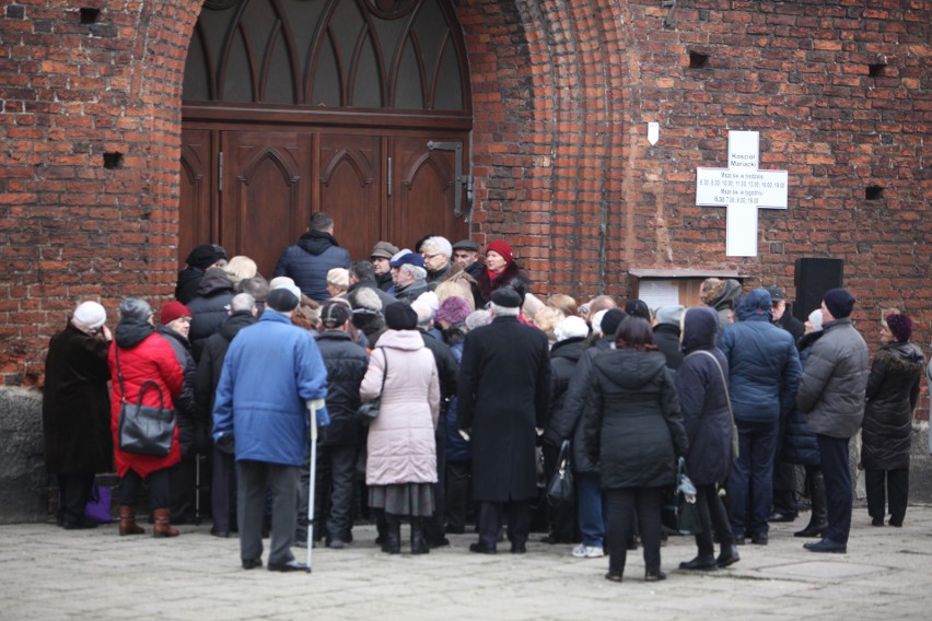 W poniedziałek (17 grudnia) w Słupsku odbył się pogrzeb...