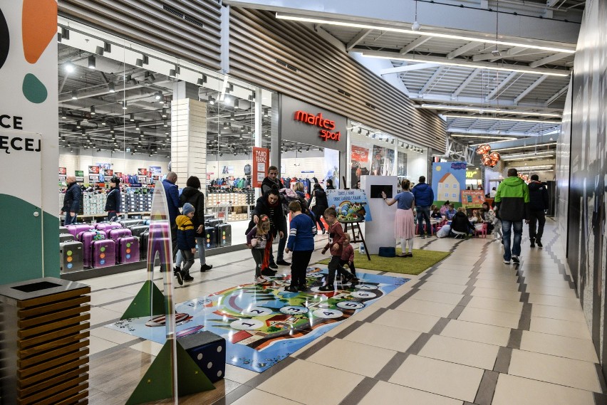 Otwarcie nowej części Centrum Handlowego Auchan w Gdańsku