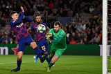 Liga Mistrzów. Barcelona zatrzymana przez bramkarza Slavii! Ondrej Kolar show na Camp Nou