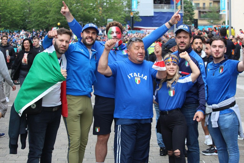 Euro 2020. Włosi i Hiszpanie opanowali Wembley [ZDJĘCIA]