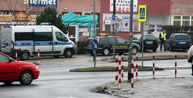 Na ul. Waryńskiego doszło do kolizji dwóch samochodów.