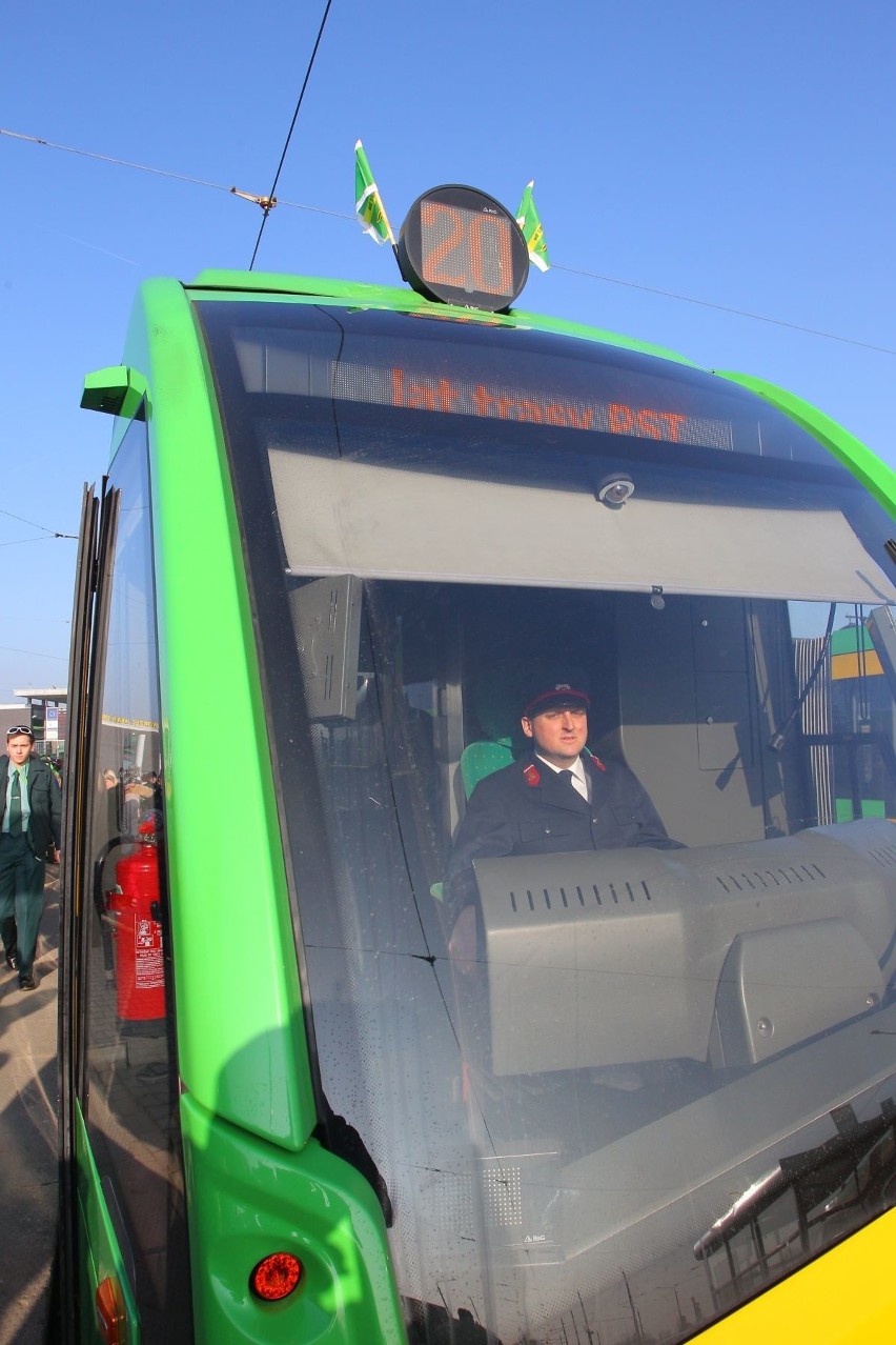 Wielka parada tramwajów na urodziny PST