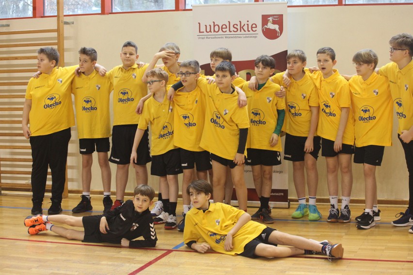 W Nałęczowie odbył się Ogólnopolski Turniej Piłki Ręcznej dziewcząt i chłopców. Zobacz zdjęcia
