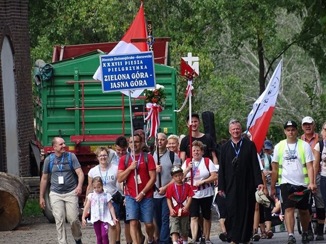 XXXVII Piesza Pielgrzymka z Zielonej Góry na Jasną Górę 3 sierpnia 2019 r. zatrzymała się na przystanek w Kotli.