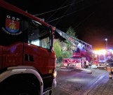 Gdynia. Pożar domu przy ulicy Suchej. Ranny, poparzony mężczyzna przetransportowany do szpitala. 15.01.2023 r.