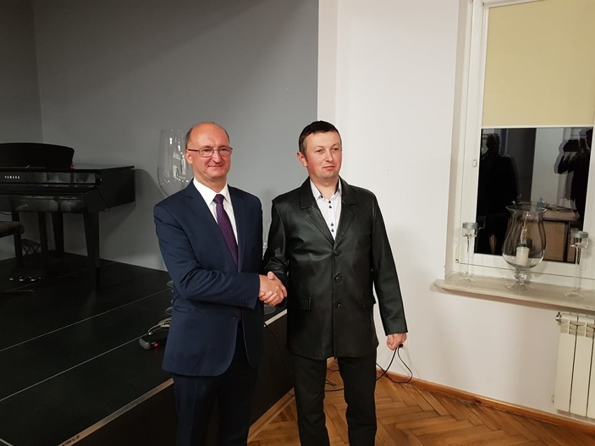 Wiceminister spraw zagranicznych Piotr Wawrzyk w Staszowie o wojskach amerykańskich i energetyce atomowej (ZDJĘCIA)