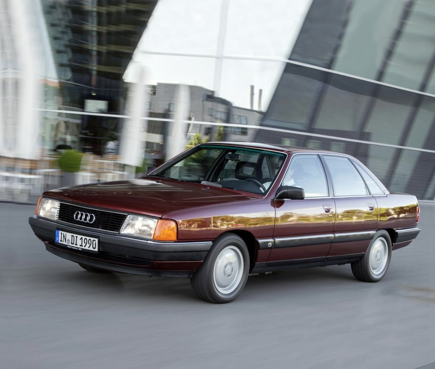 Audi 100 2.3 Quattro [1982-1991] – 13 000 zł (stan 3)...