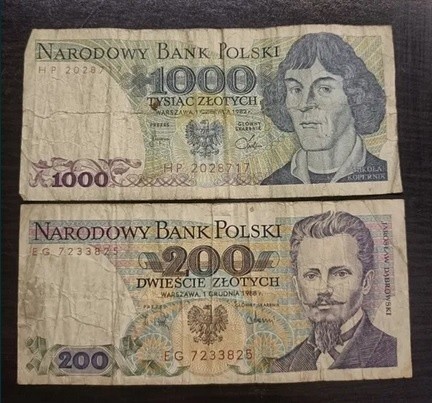 Stare banknoty w dobrym stanie
10 000 zł