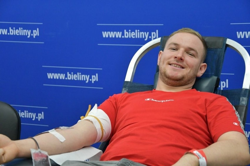 Mikołajkowa Akcja Honorowego Krwiodawstwa w gminie Bieliny. Krew oddało 68 osób. W nich tętni dobro!