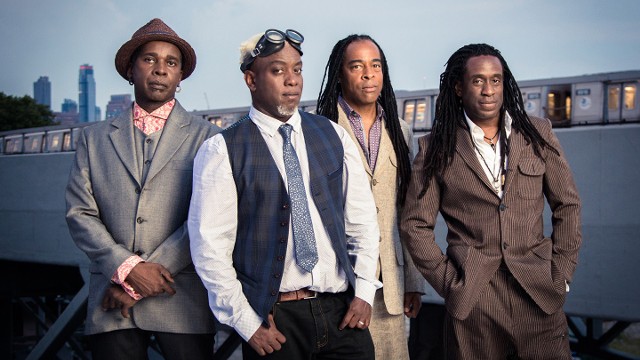 Living Colour wrócili! W 2013 roku zespół obchodził 25. rocznicę swojego debiutanckiego albumu „Vivid”.