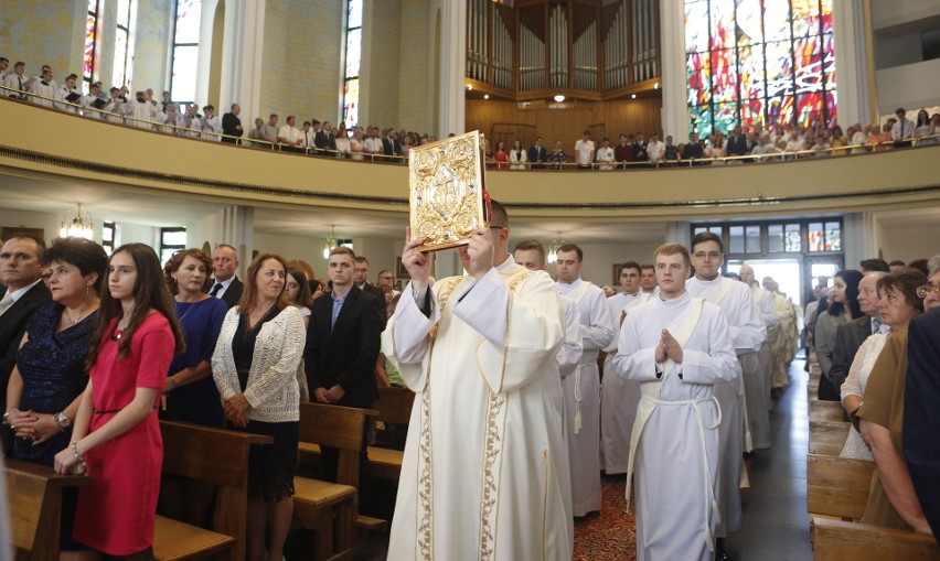 W sobotę w katedrze w Rzeszowie odbyły się święcenia...