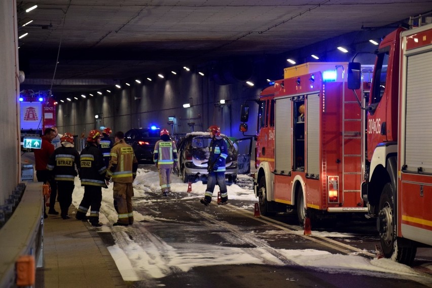 Pożar pod Forum Gdańsk 12.08.2019. Tunel poważnie uszkodzony