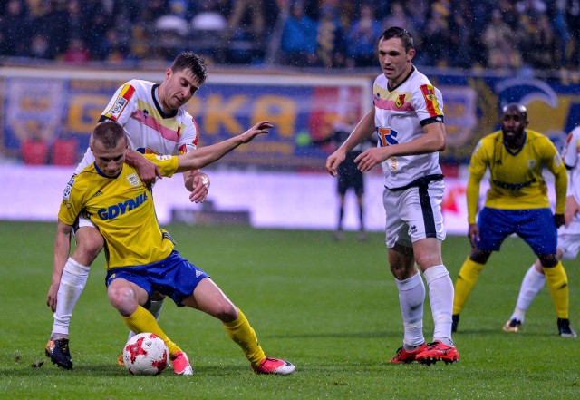 Jagiellonia - Arka LIVE! Jedni o lidera, drudzy o ósemkę