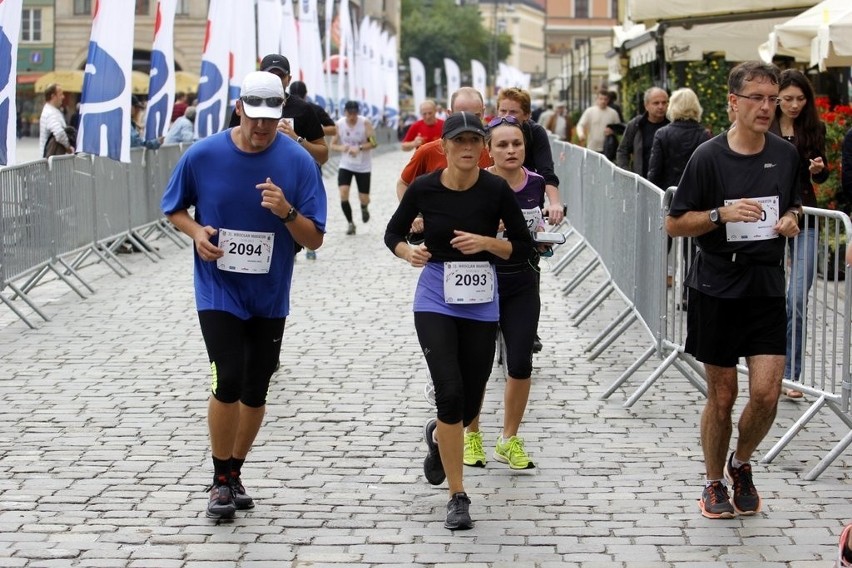 Maraton Wrocław - ZDJĘCIA - zawodnicy z numerami 2001 - 2200