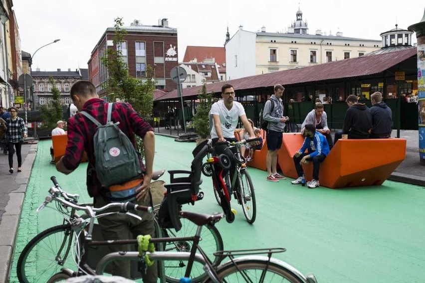 Zmiany na placu Nowym. Kraków jak Nowy Jork szuka równowagi [ZDJĘCIA]