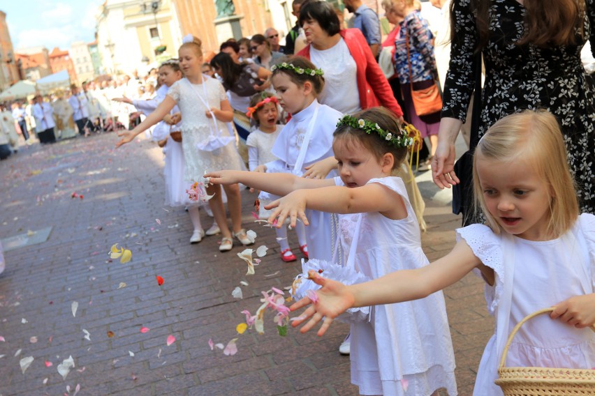 W czwartek, 31 maja Kościół katolicki obchodzić będzie...