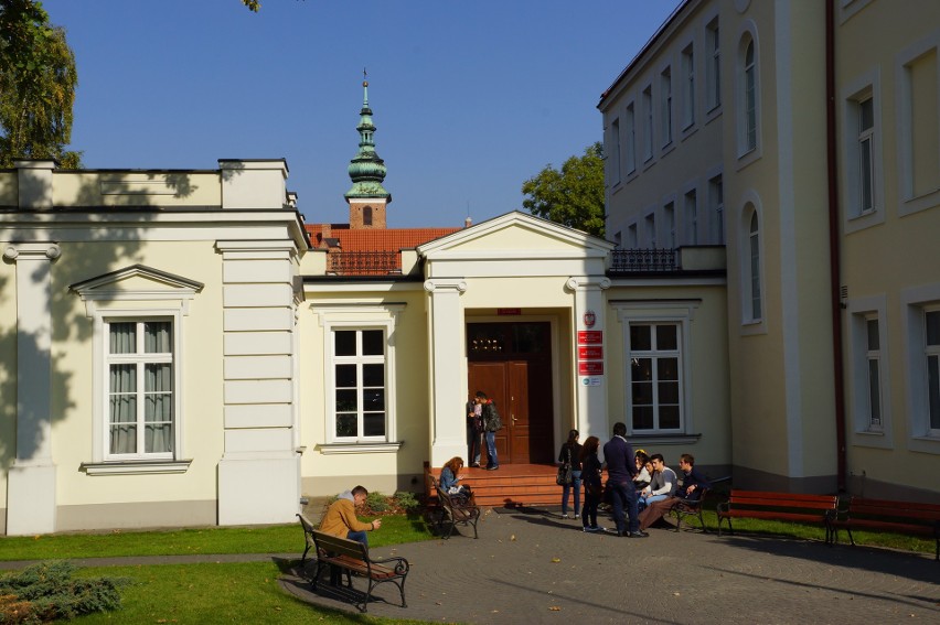 Wyższa Szkoła Handlowa w Radomiu.