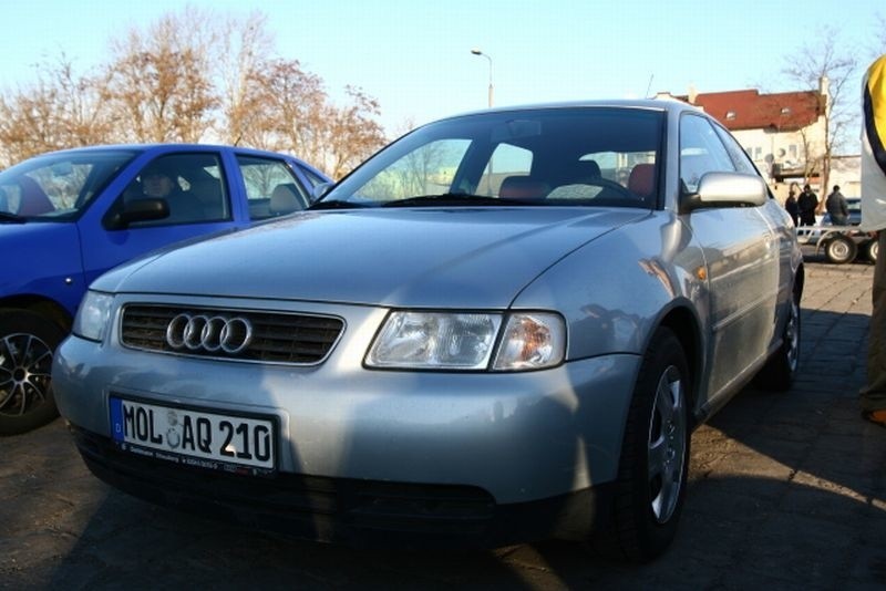 Audi A3, 1998 r., 1,6, 4x airbag, ABS, centralny zamek,...