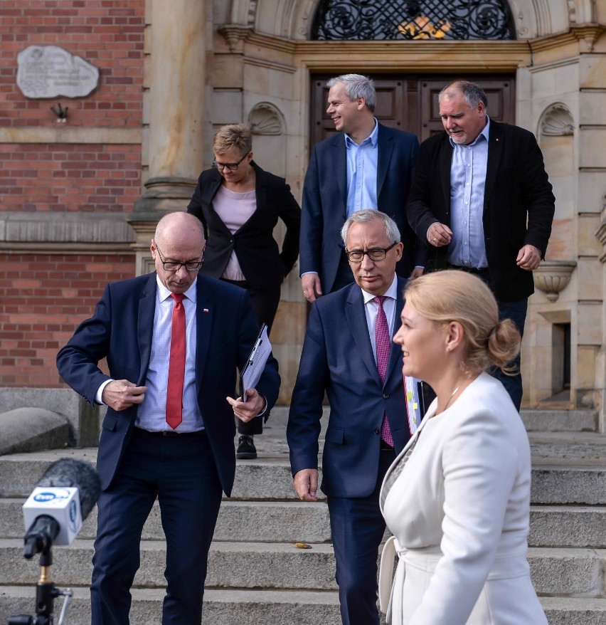 18.10.2019 Gdańsk. Konferencja radnych PiS i posła...