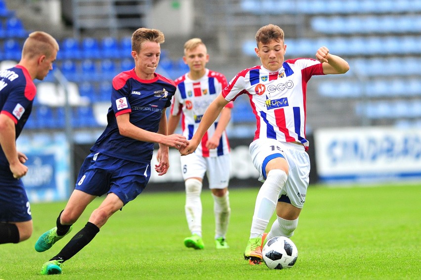 Centralna Liga Juniorów. Świetnie rzucał, ale postawił na futbol i stał się jednym z liderów Odry Opole