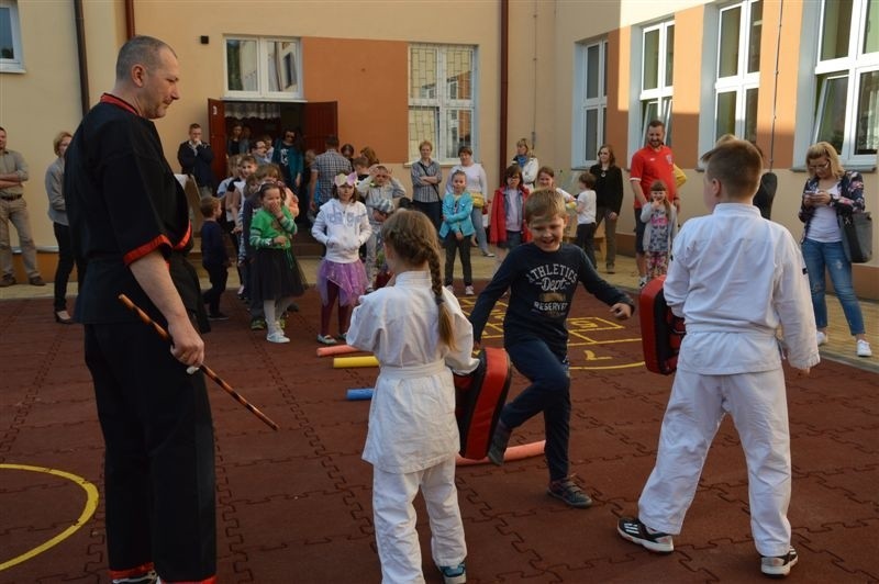 Rodzinny festyn w Szkole Podstawowej nr 1 (zdjęcia)