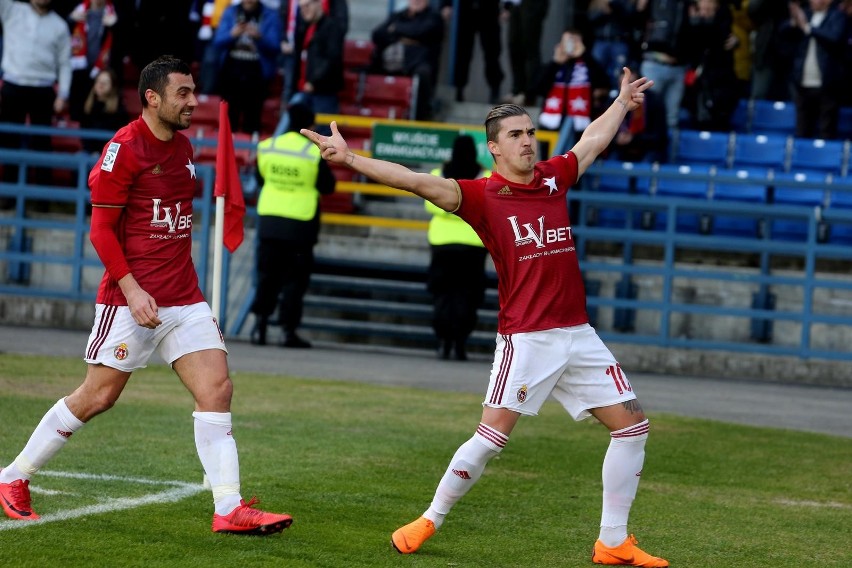 Nie Lech Poznań, a Legia Warszawa. Carlitos został piłkarzem mistrzów Polski